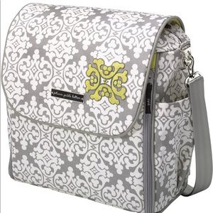 BNWT petunia Pickle Bottom Diaper Bag